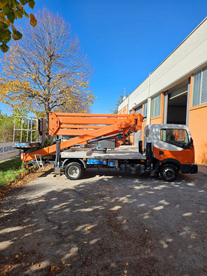 Nền bục trên không gắn trên xe tải CTE ZED 20: hình 6 Nền bục trên không gắn trên xe tải CTE ZED 20: hình 6