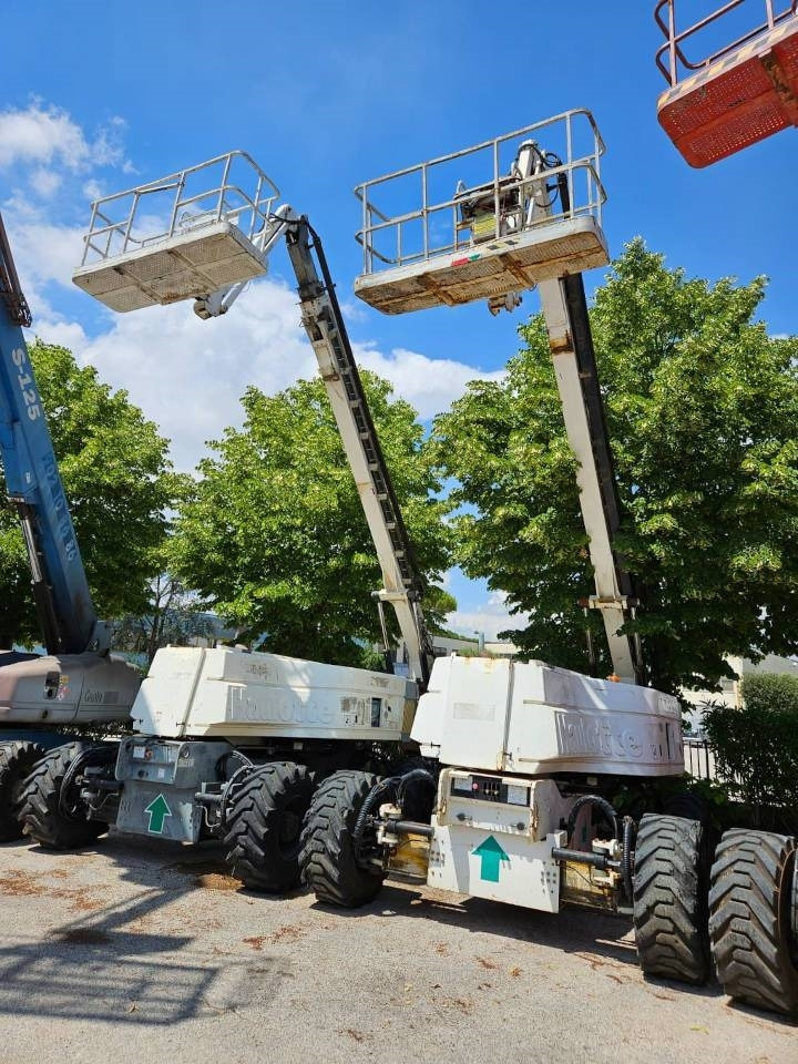 Haulotte HA 32 PX - Xe nâng người nhiều khớp nối: hình 5 Haulotte HA 32 PX - Xe nâng người nhiều khớp nối: hình 5