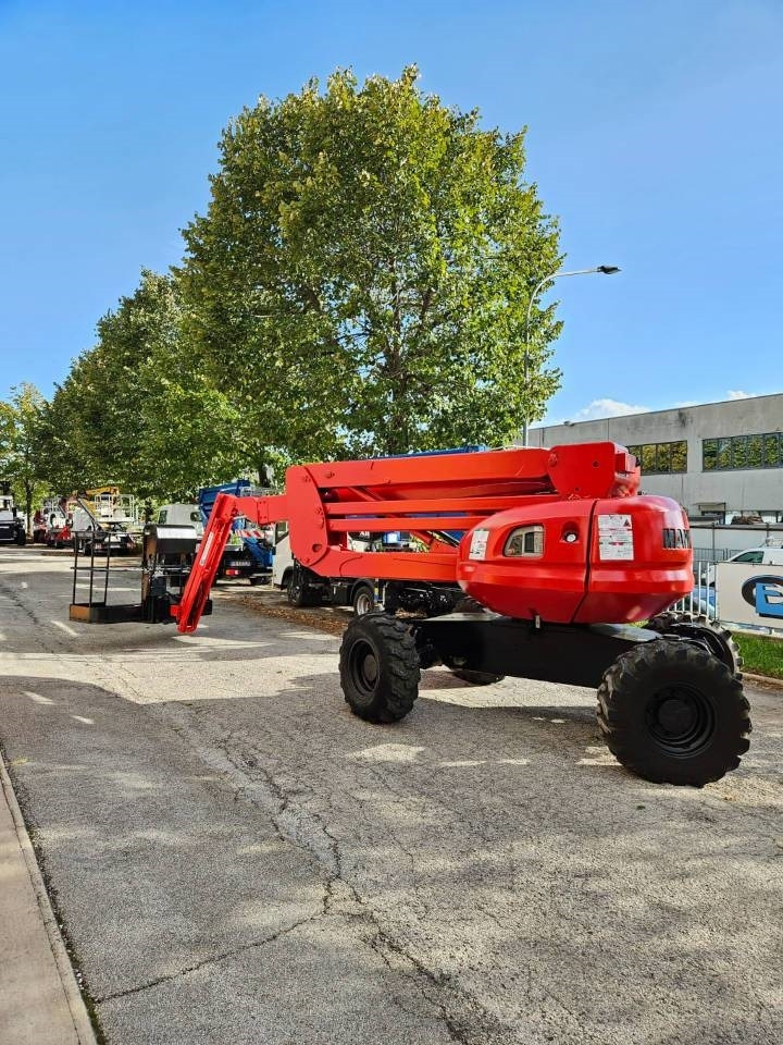 Manitou 160 ATJ - Xe nâng người nhiều khớp nối: hình 2 Manitou 160 ATJ - Xe nâng người nhiều khớp nối: hình 2