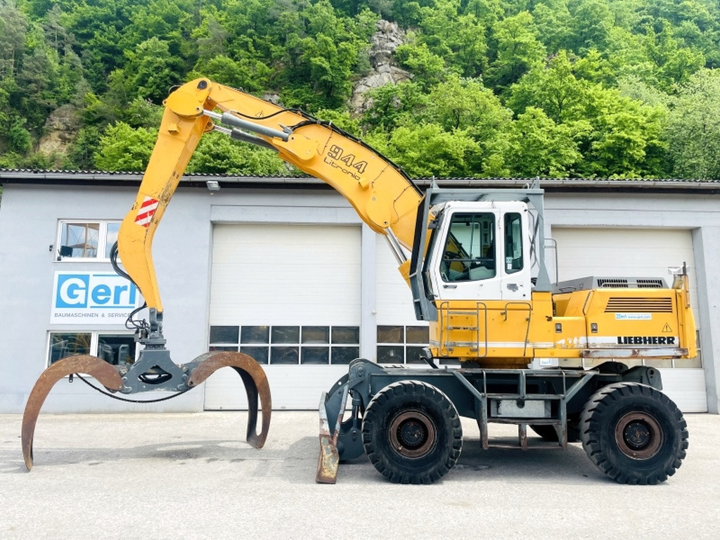 Liebherr A944B HD (3995) - Máy cạp rác/ Công nghiệp: hình 1 Liebherr A944B HD (3995) - Máy cạp rác/ Công nghiệp: hình 1