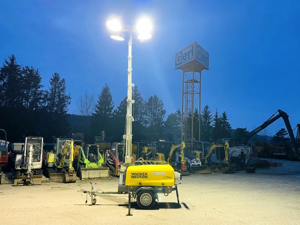 Neuson LTN6 (3711) - Tháp thắp sáng: hình 2 Neuson LTN6 (3711) - Tháp thắp sáng: hình 2