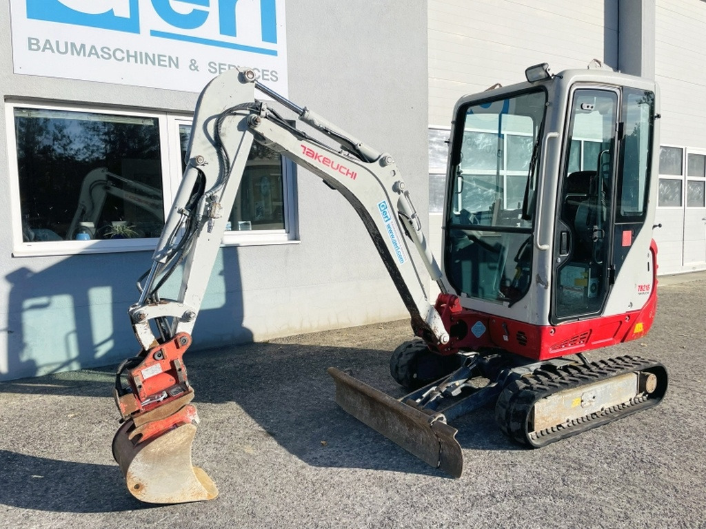 Takeuchi TB216 (4095) - Máy xúc mini: hình 4 Takeuchi TB216 (4095) - Máy xúc mini: hình 4