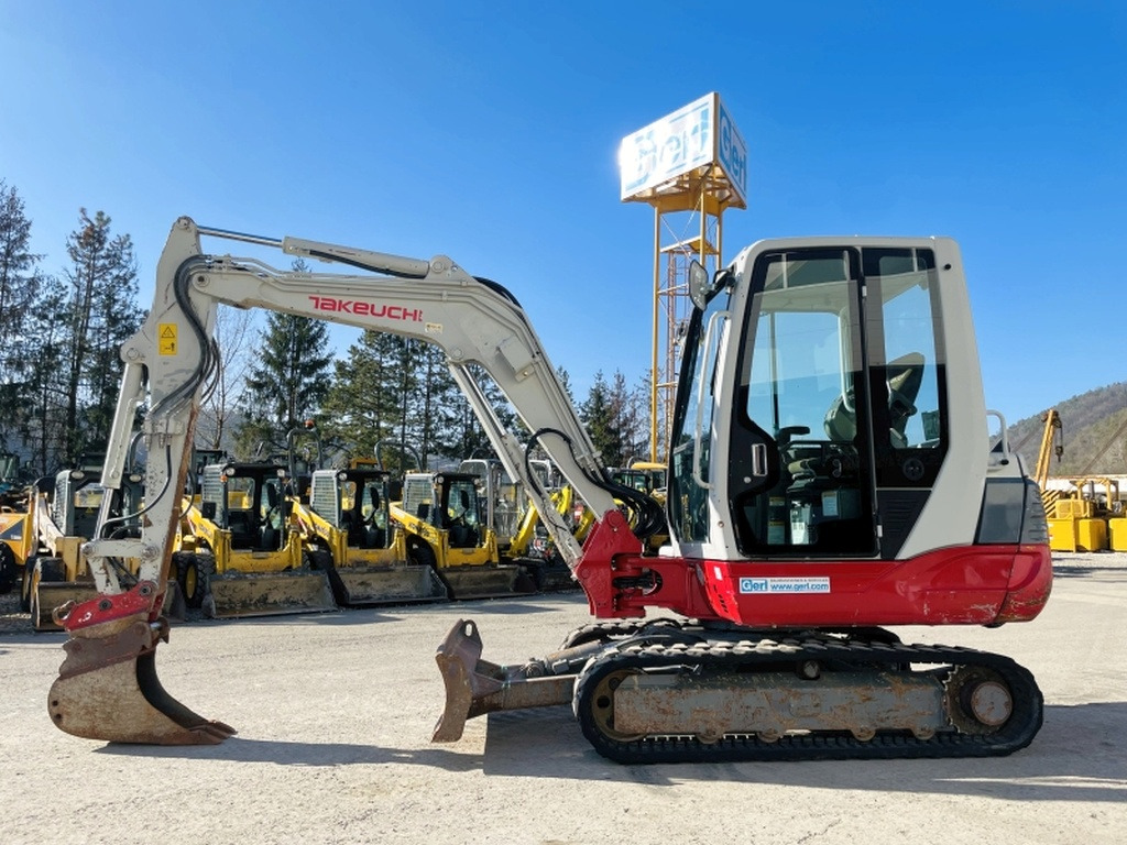 Takeuchi TB235 (3969) - Máy xúc mini: hình 1 Takeuchi TB235 (3969) - Máy xúc mini: hình 1