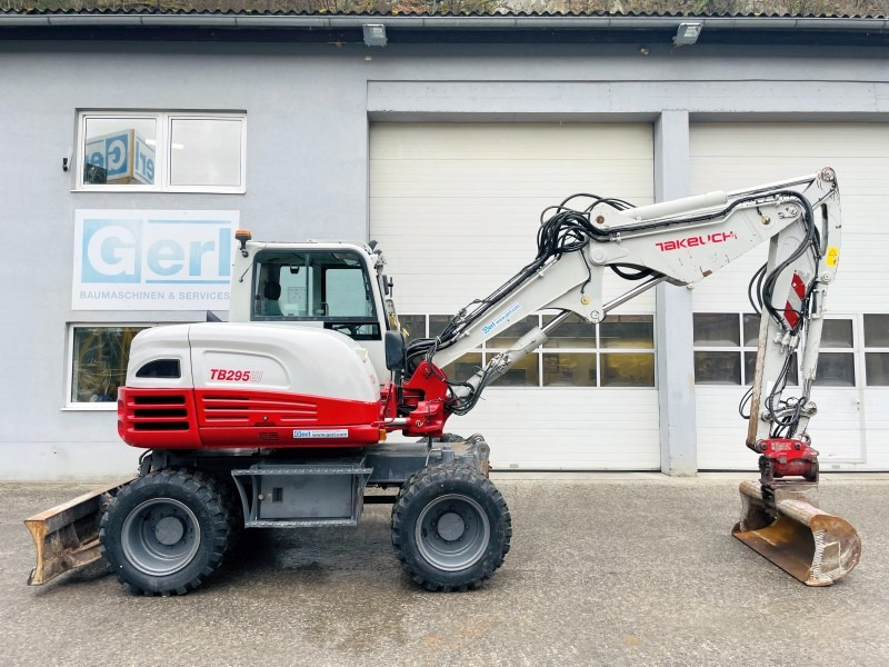 Takeuchi TB295W (3724) - Máy xúc bánh lốp: hình 2 Takeuchi TB295W (3724) - Máy xúc bánh lốp: hình 2