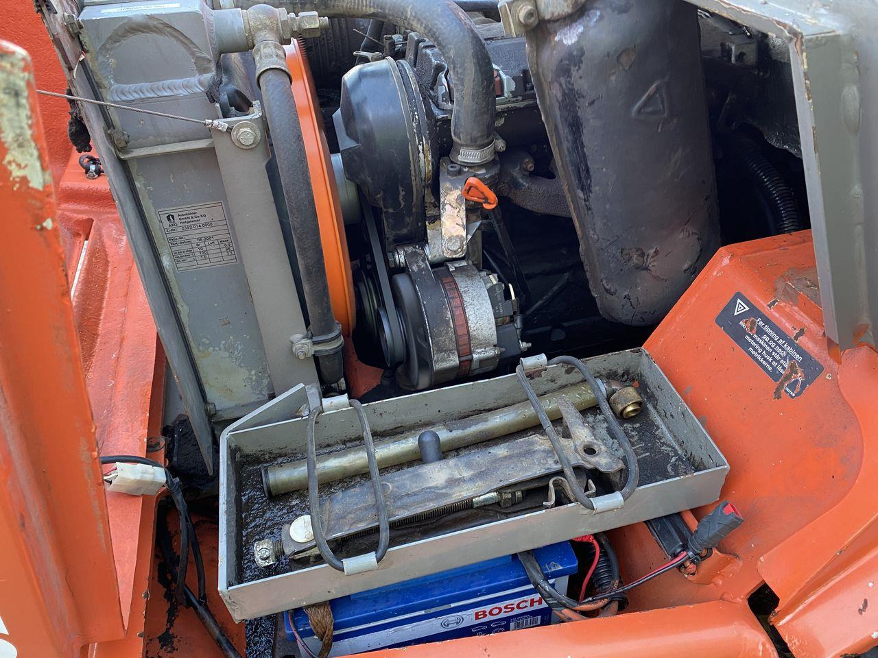 Máy xúc lật mini gấp khúc Atlas AR32E: hình 9