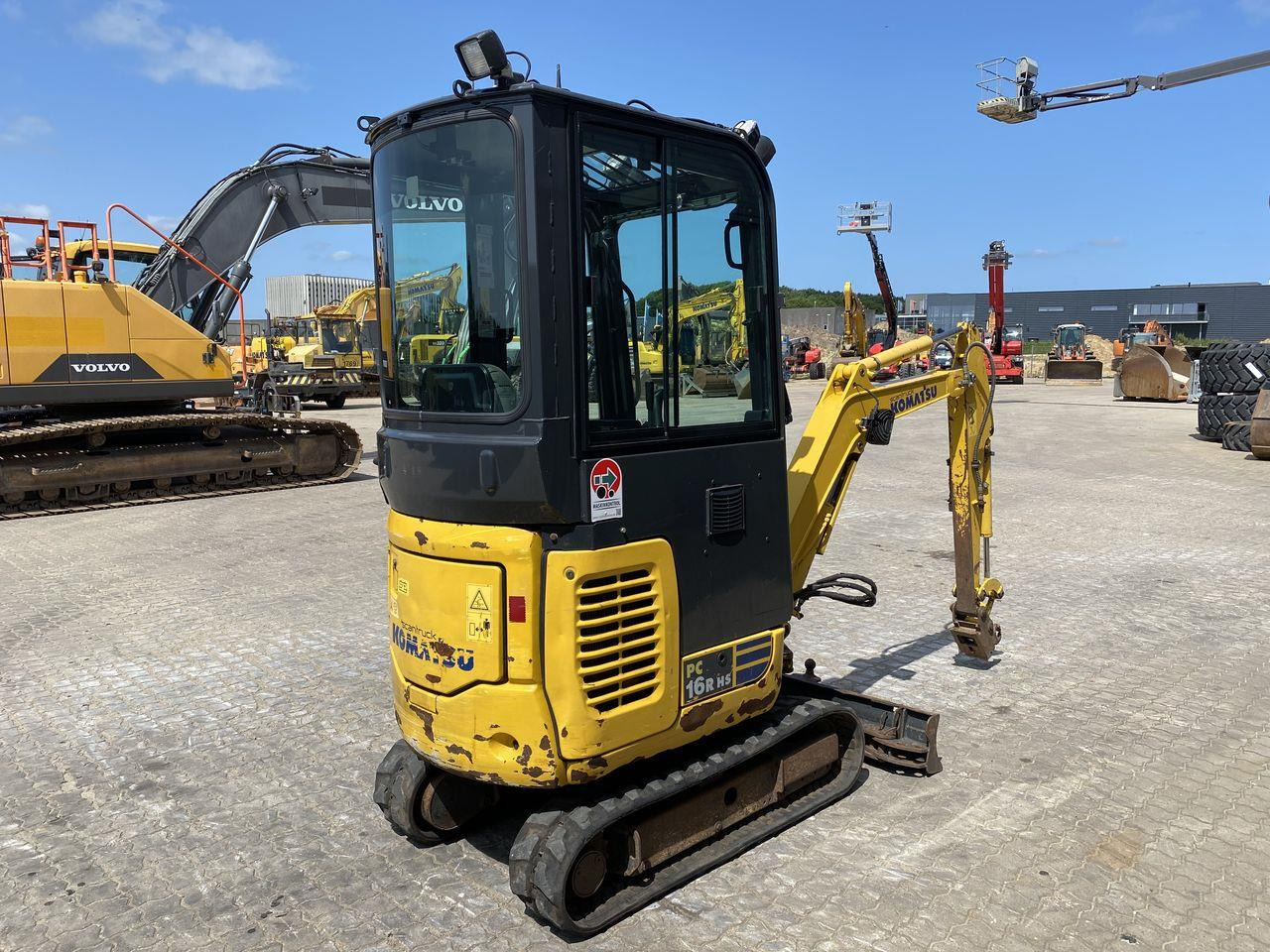 Komatsu PC16R-3HS - Máy xúc mini: hình 4 Komatsu PC16R-3HS - Máy xúc mini: hình 4