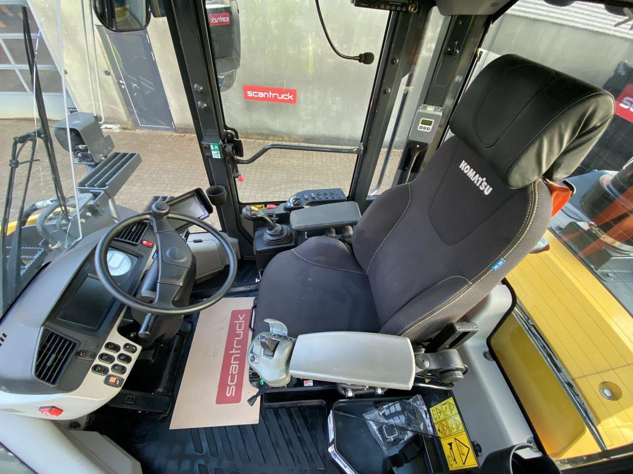 Komatsu WA320-8EO - Máy xúc lật bánh lốp: hình 3 Komatsu WA320-8EO - Máy xúc lật bánh lốp: hình 3