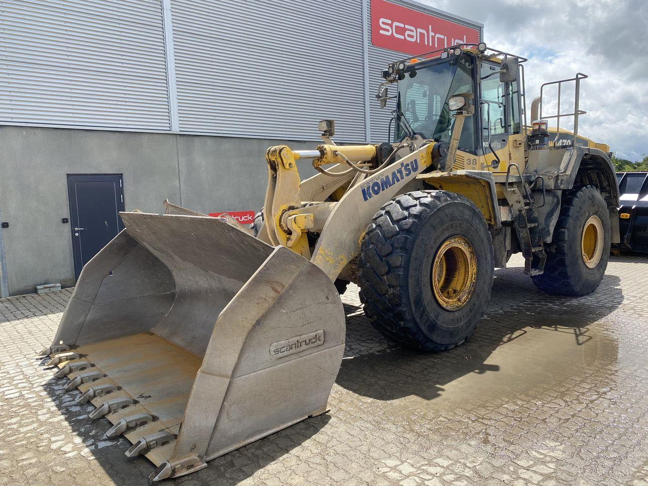 Komatsu WA470-7 - Máy xúc lật bánh lốp: hình 1 Komatsu WA470-7 - Máy xúc lật bánh lốp: hình 1