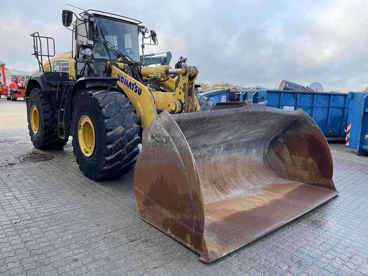 Komatsu WA475-10EO - Máy xúc lật bánh lốp: hình 5 Komatsu WA475-10EO - Máy xúc lật bánh lốp: hình 5