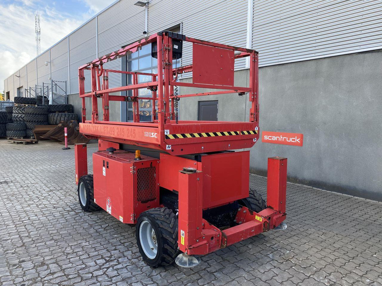 Manitou 120SC - Máy nâng người hình kéo: hình 2 Manitou 120SC - Máy nâng người hình kéo: hình 2