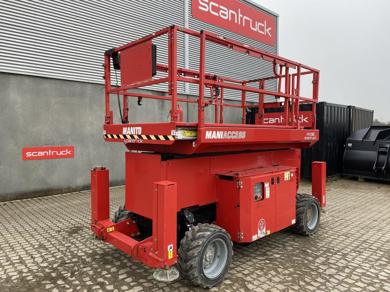 Manitou 140SC - Máy nâng người hình kéo: hình 1 Manitou 140SC - Máy nâng người hình kéo: hình 1