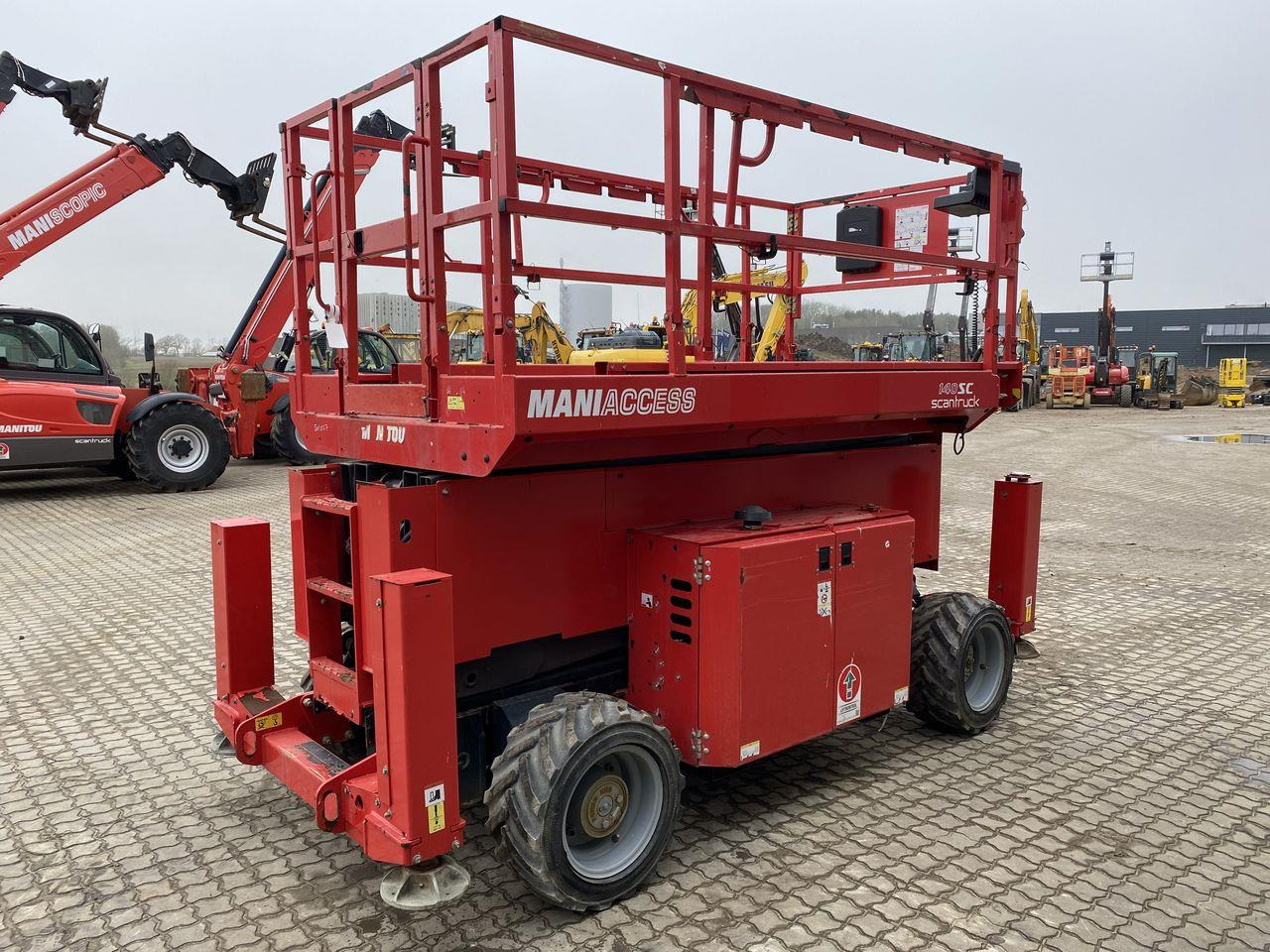 Manitou 140SC - Máy nâng người hình kéo: hình 4 Manitou 140SC - Máy nâng người hình kéo: hình 4