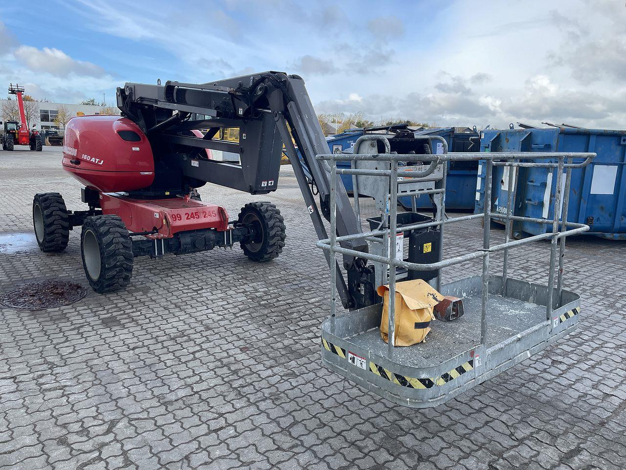 Manitou 160ATJ RC - Xe nâng người nhiều khớp nối: hình 5 Manitou 160ATJ RC - Xe nâng người nhiều khớp nối: hình 5