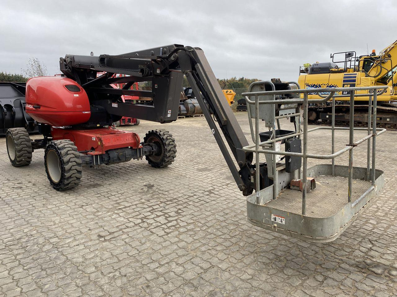 Manitou 160ATJ RC - Xe nâng người nhiều khớp nối: hình 5 Manitou 160ATJ RC - Xe nâng người nhiều khớp nối: hình 5