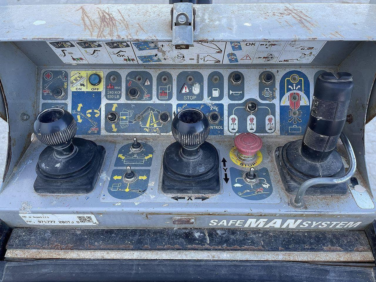 Manitou 280TJ - Xe nâng người hình viễn vọng kính: hình 3 Manitou 280TJ - Xe nâng người hình viễn vọng kính: hình 3