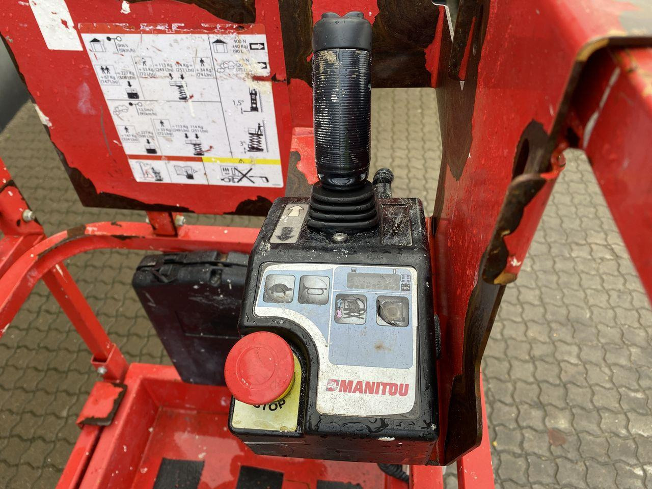 Manitou 78SEC - Máy nâng người hình kéo: hình 3 Manitou 78SEC - Máy nâng người hình kéo: hình 3