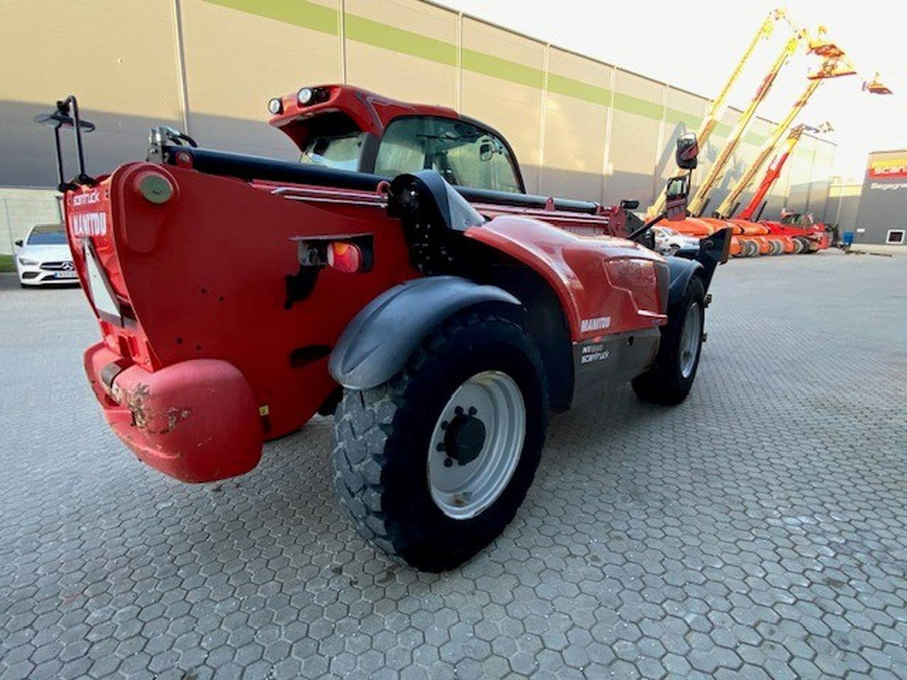 Manitou MT1840 ST4 - Xe nhấc hình viễn vọng kính: hình 3 Manitou MT1840 ST4 - Xe nhấc hình viễn vọng kính: hình 3