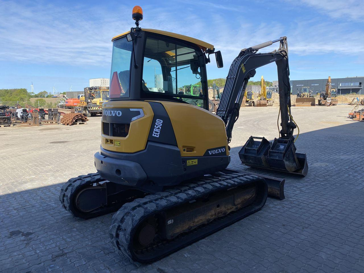 Volvo ECR50D - Máy xúc mini: hình 4 Volvo ECR50D - Máy xúc mini: hình 4