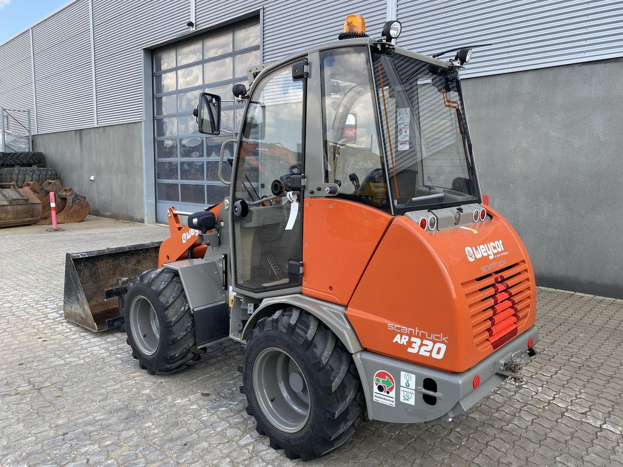 Weycor AR320 Cab - Máy xúc lật mini gấp khúc: hình 2 Weycor AR320 Cab - Máy xúc lật mini gấp khúc: hình 2