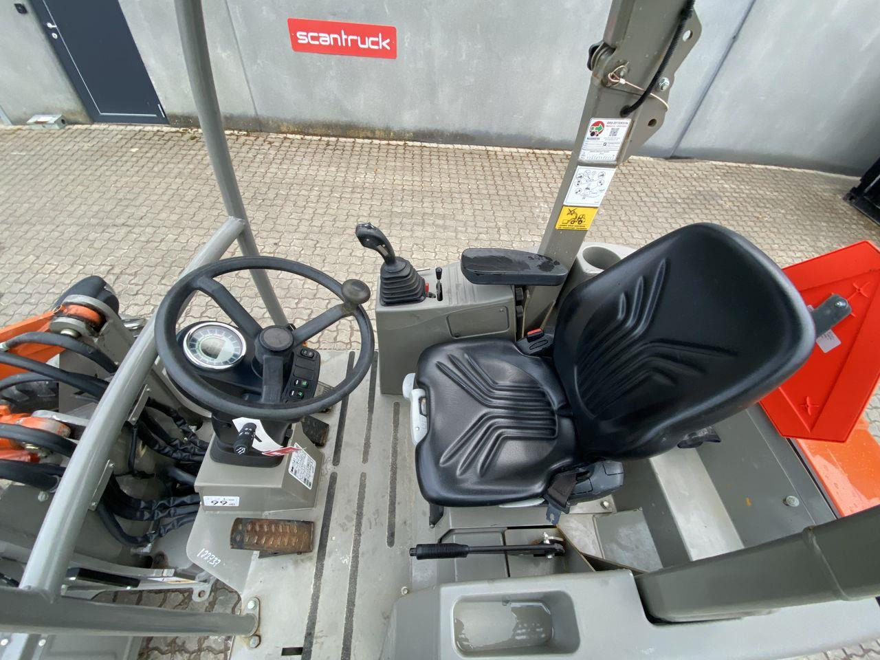 Weycor AR380 Agrar - Máy xúc lật mini gấp khúc: hình 3 Weycor AR380 Agrar - Máy xúc lật mini gấp khúc: hình 3