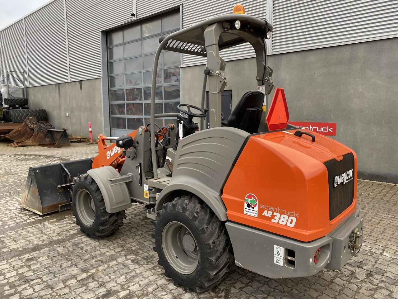 Weycor AR380 Agrar - Máy xúc lật mini gấp khúc: hình 2 Weycor AR380 Agrar - Máy xúc lật mini gấp khúc: hình 2