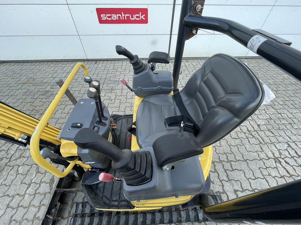 Yanmar VIO12 - Máy xúc mini: hình 3 Yanmar VIO12 - Máy xúc mini: hình 3