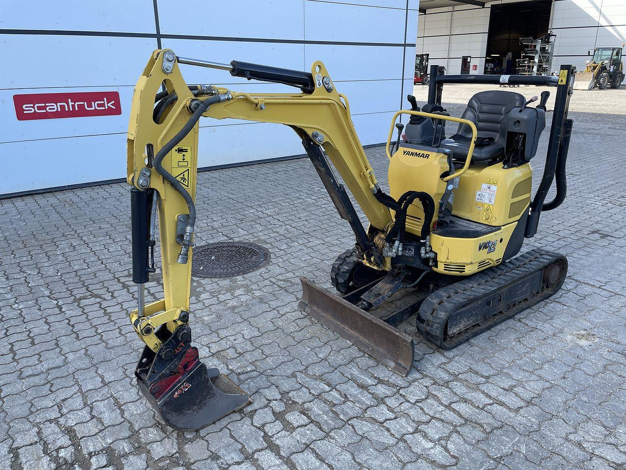 Yanmar VIO12 - Máy xúc mini: hình 1 Yanmar VIO12 - Máy xúc mini: hình 1