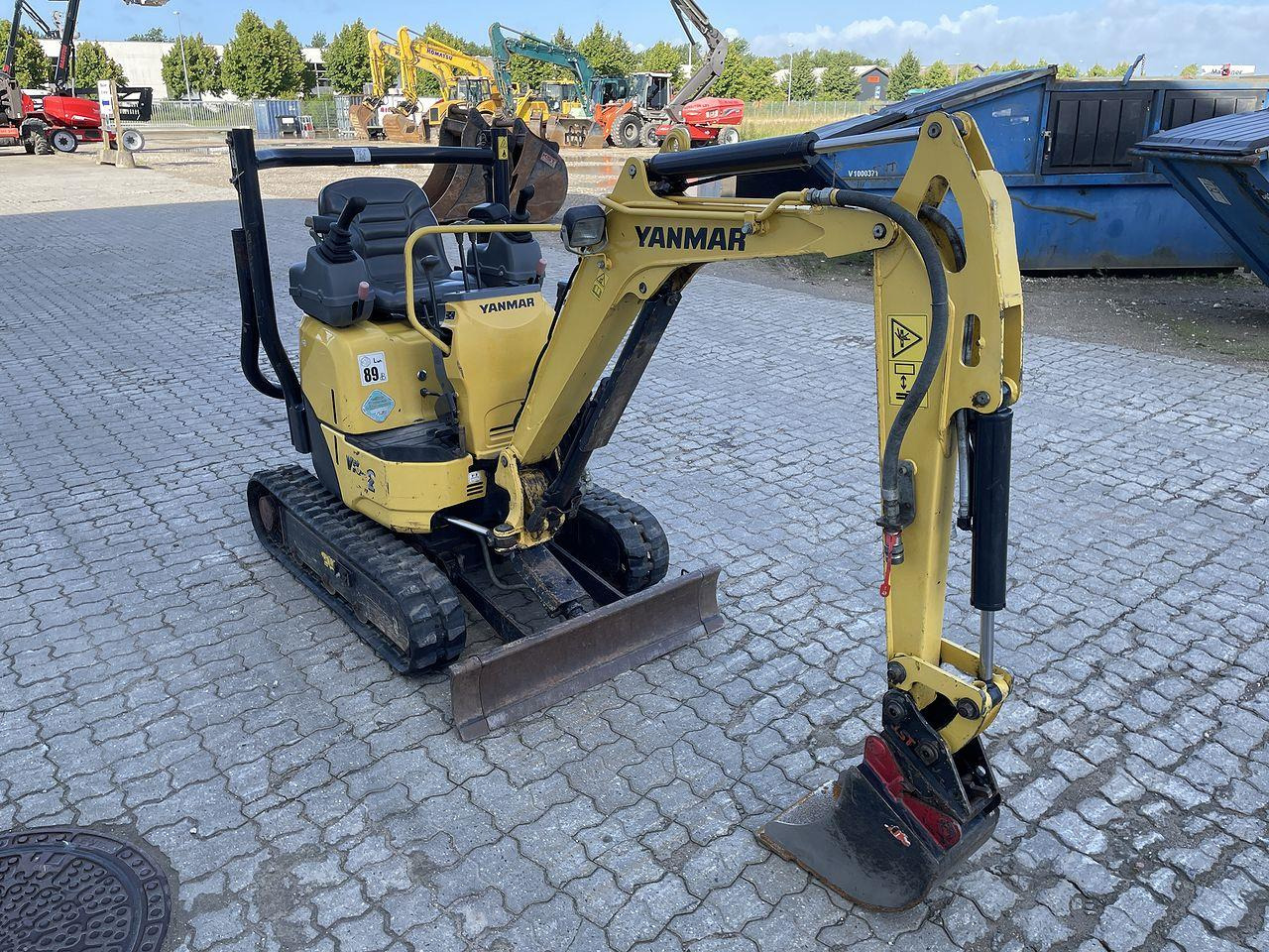 Yanmar VIO12 - Máy xúc mini: hình 5 Yanmar VIO12 - Máy xúc mini: hình 5