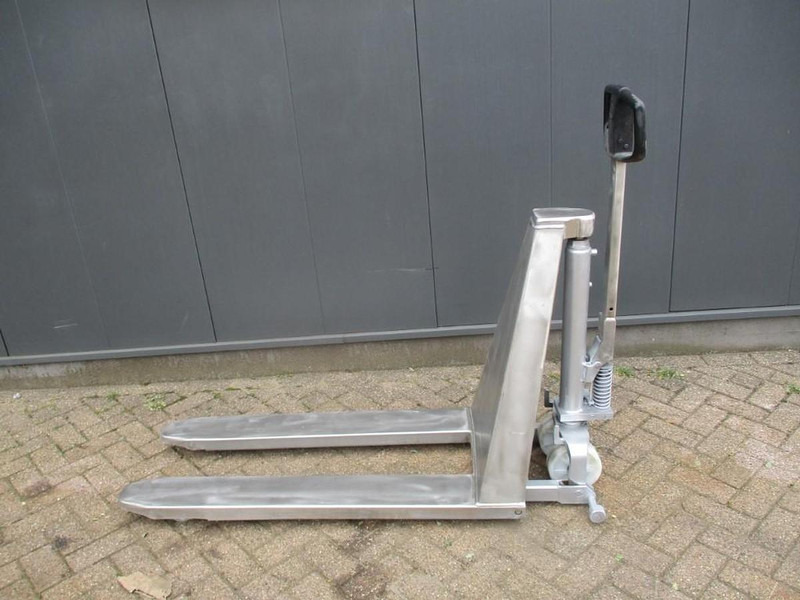 BT HL 1000i - Xe tải nâng pallet: hình 2 BT HL 1000i - Xe tải nâng pallet: hình 2