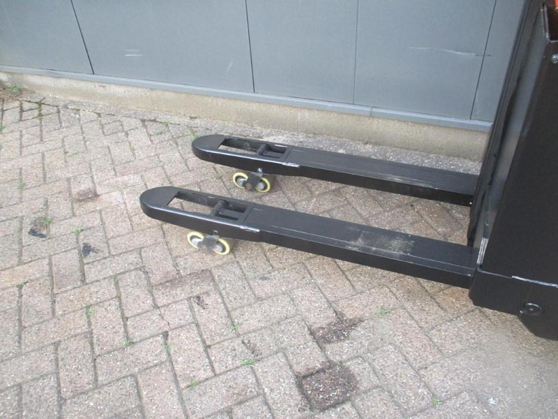 Máy xếp chồng BT SWE 080L: hình 6 Máy xếp chồng BT SWE 080L: hình 6