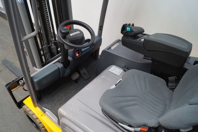 Jungheinrich EFG220 - Xe nâng điện: hình 3 Jungheinrich EFG220 - Xe nâng điện: hình 3