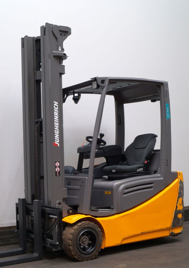 Jungheinrich EFG220 - Xe nâng điện: hình 1 Jungheinrich EFG220 - Xe nâng điện: hình 1