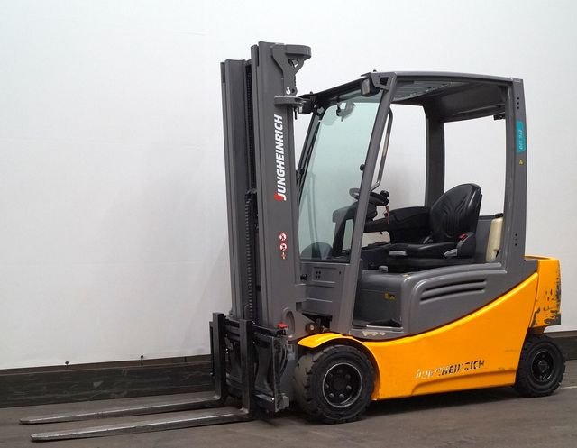 Jungheinrich EFG320 - Xe nâng điện: hình 1 Jungheinrich EFG320 - Xe nâng điện: hình 1
