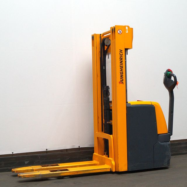 Jungheinrich EJC214 - Máy xếp chồng: hình 1 Jungheinrich EJC214 - Máy xếp chồng: hình 1