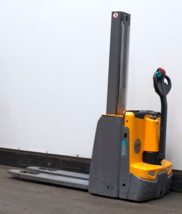 Jungheinrich EJD118i - Máy xếp chồng: hình 2 Jungheinrich EJD118i - Máy xếp chồng: hình 2