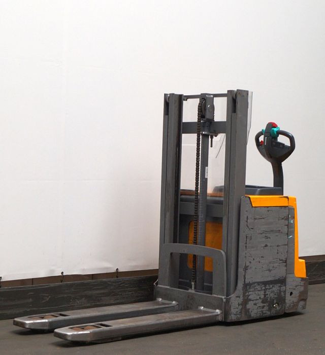 Jungheinrich EJD220 - Máy xếp chồng: hình 1 Jungheinrich EJD220 - Máy xếp chồng: hình 1