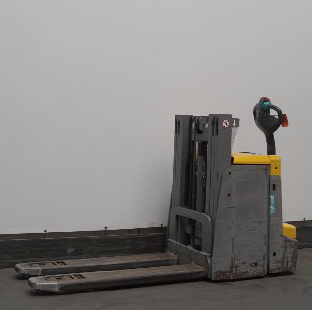 Jungheinrich EJD222 - Máy xếp chồng: hình 1 Jungheinrich EJD222 - Máy xếp chồng: hình 1