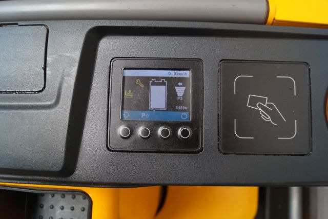 Jungheinrich EJD222 - Máy xếp chồng: hình 4 Jungheinrich EJD222 - Máy xếp chồng: hình 4