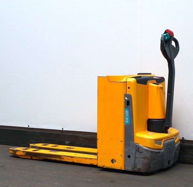 Jungheinrich EJE C20 - Xe tải nâng pallet: hình 2 Jungheinrich EJE C20 - Xe tải nâng pallet: hình 2