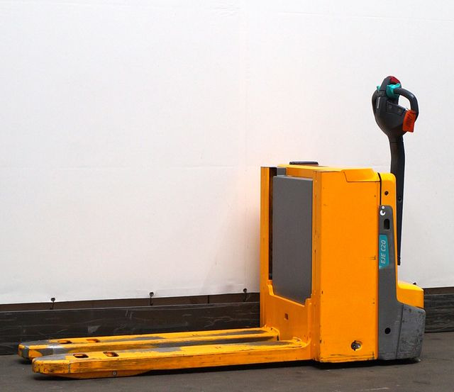 Jungheinrich EJE C20 - Xe tải nâng pallet: hình 1 Jungheinrich EJE C20 - Xe tải nâng pallet: hình 1