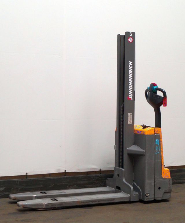 Jungheinrich EMD115i - Máy xếp chồng: hình 1 Jungheinrich EMD115i - Máy xếp chồng: hình 1