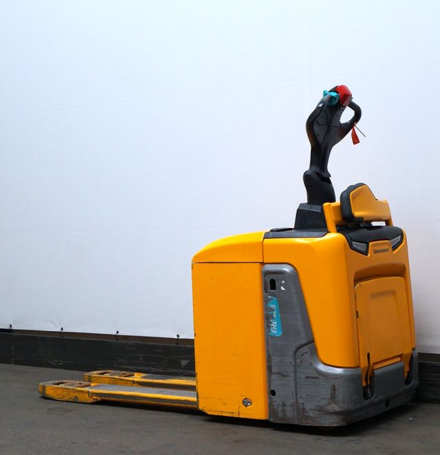 Jungheinrich ERE125 - Xe tải nâng pallet: hình 2 Jungheinrich ERE125 - Xe tải nâng pallet: hình 2