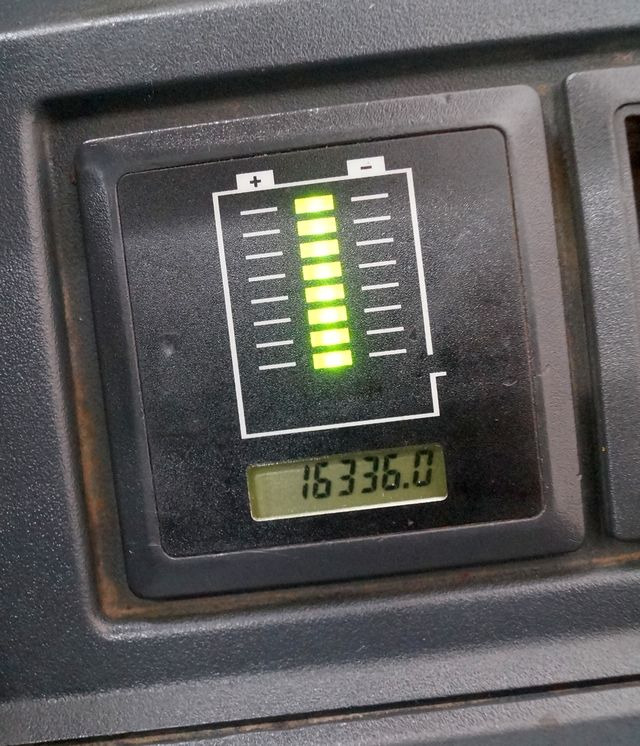 Jungheinrich ERE225 - Xe tải nâng pallet: hình 4 Jungheinrich ERE225 - Xe tải nâng pallet: hình 4