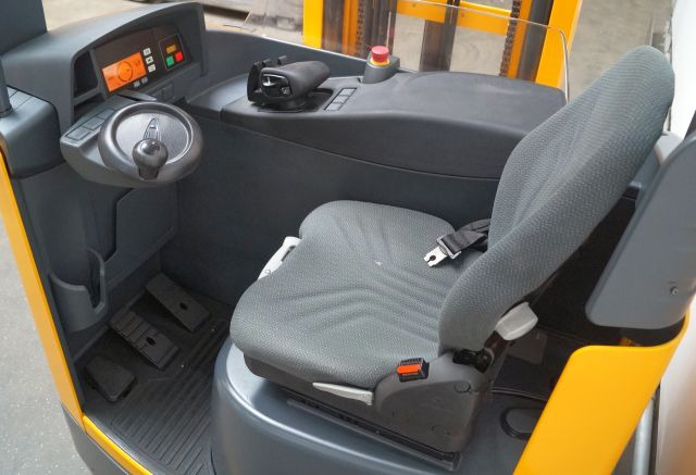 Jungheinrich ETV214 - Xe tải tiếp cận: hình 3 Jungheinrich ETV214 - Xe tải tiếp cận: hình 3