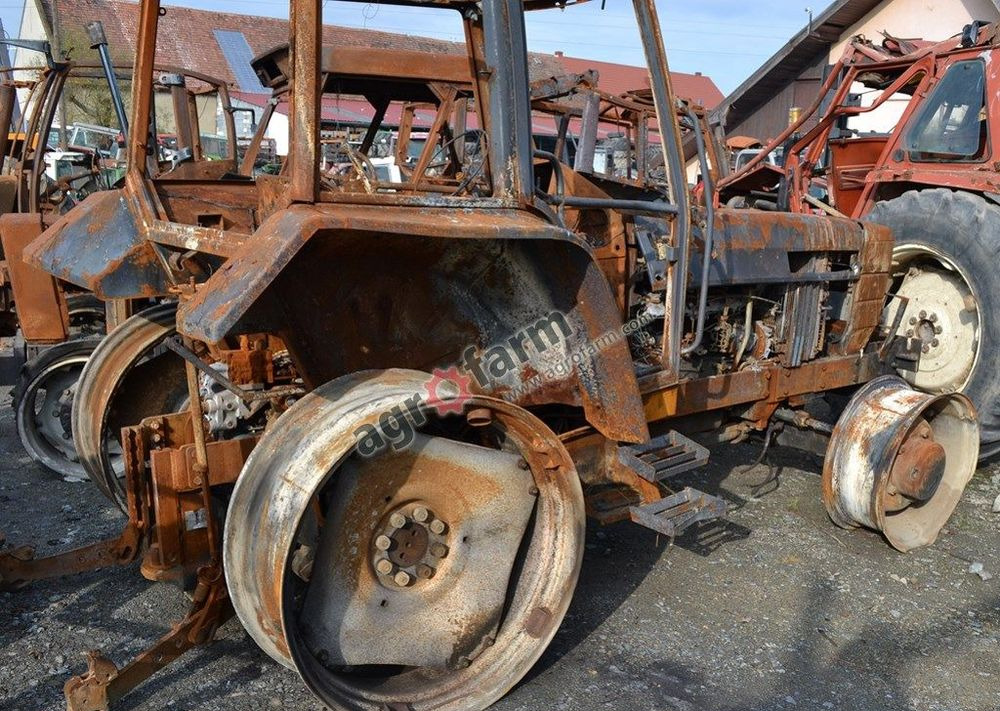 Ford 7840 części, skrzynia biegów, silnik, most - Phụ tùng: hình 1 Ford 7840 części, skrzynia biegów, silnik, most - Phụ tùng: hình 1