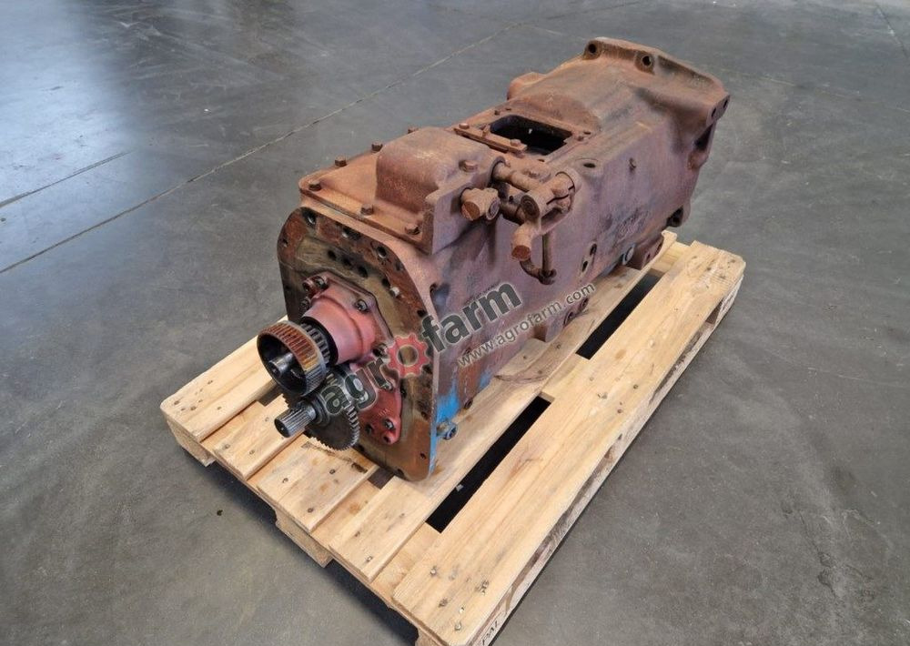 Skrzynia biegów Ford 7700, D7NN7006C - Hộp số: hình 1 Skrzynia biegów Ford 7700, D7NN7006C - Hộp số: hình 1