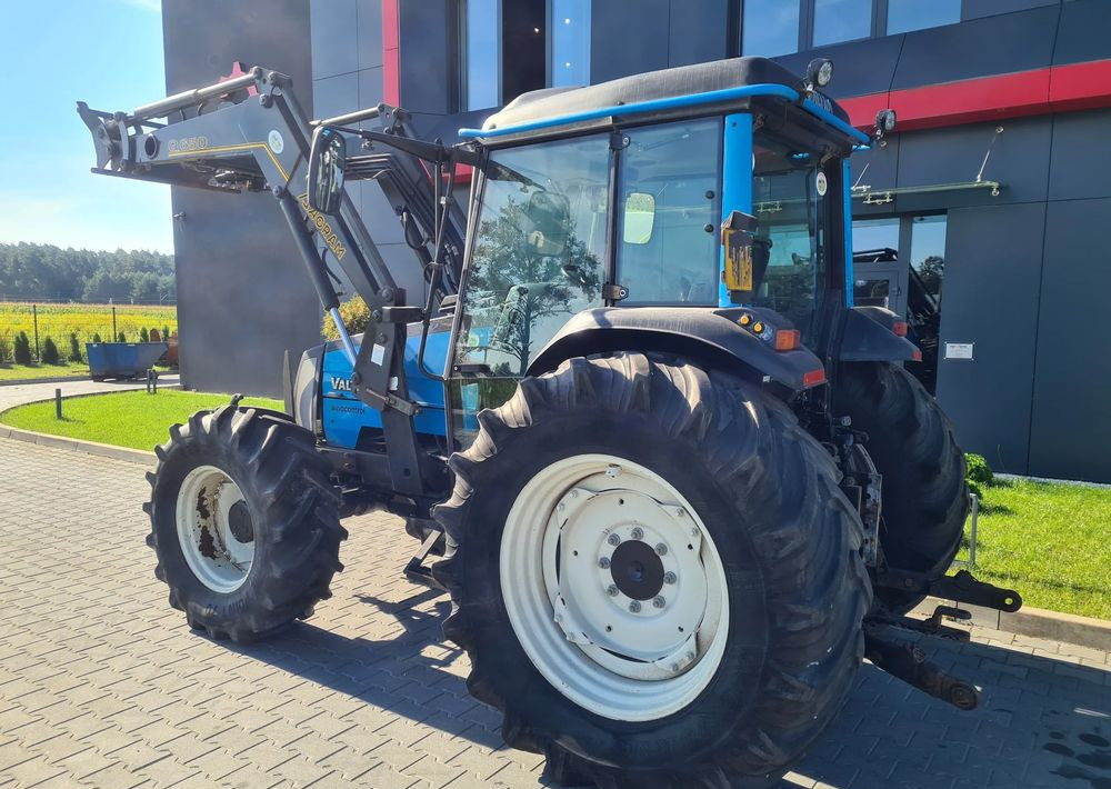 Valtra A95 - Máy cày: hình 4 Valtra A95 - Máy cày: hình 4