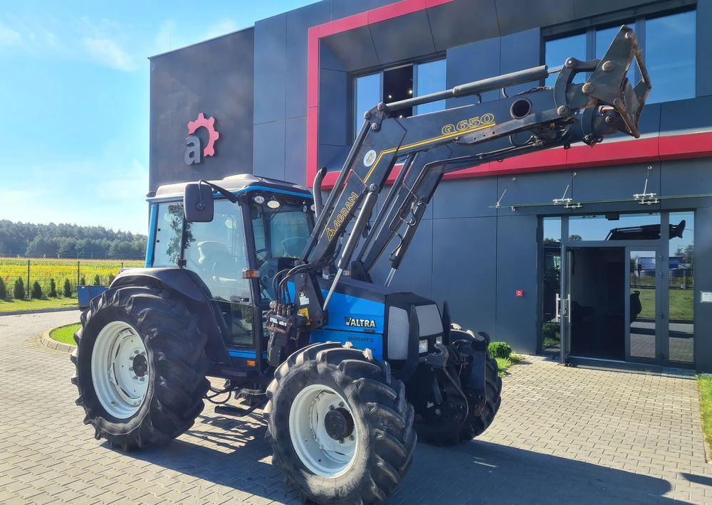Valtra A95 - Máy cày: hình 2 Valtra A95 - Máy cày: hình 2