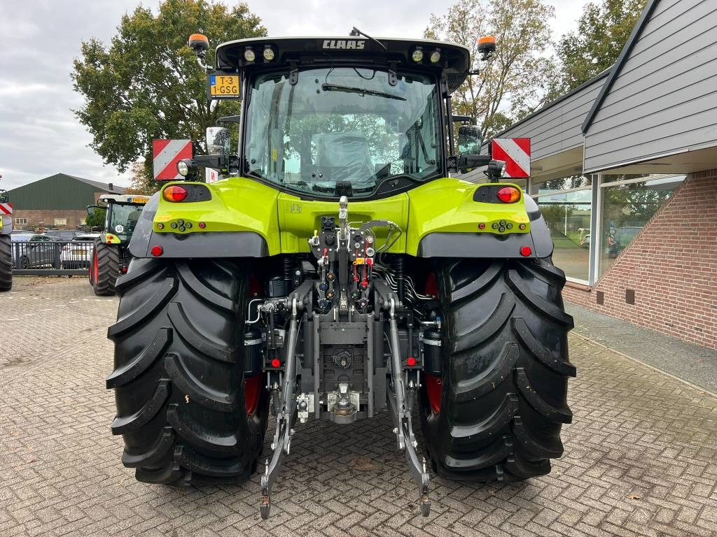 Claas Arion 630 CIS+ CMATIC - Máy cày: hình 4 Claas Arion 630 CIS+ CMATIC - Máy cày: hình 4