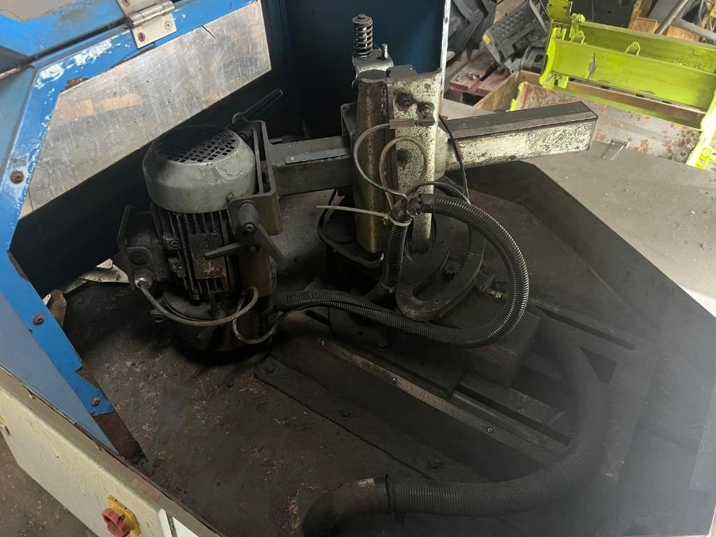 Duport Autogrind AG100 mes slijpmachine - Máy móc công nghiệp: hình 5 Duport Autogrind AG100 mes slijpmachine - Máy móc công nghiệp: hình 5